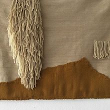 lá do alto avisto dias bonitos, 2020, lã e fio de algodão, 95 x 142cm. Fine Arts project by Juliana Maia - 07.01.2021