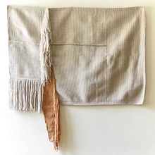 por um fio, 2020, lã e fio de algodão, 117 x 112cm. Fine Arts project by Juliana Maia - 07.02.2021