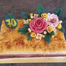 Mi Proyecto del curso: Flores de azúcar para cake design . % amllolo555 tarafından hazırlanan Tasarım, Ve Kendin Yap projesi - 07.03.2021