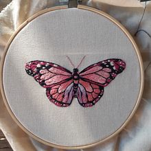 Meu projeto do curso: Técnicas de bordado realista. Traditional illustration, and Embroider project by Tatijane Lauriane Araújo Santos - 07.04.2021