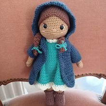 Mi Proyecto del curso: Amigurumi: diseño de ropa, pelo y complementos. Un proyecto de Artesanía, Diseño de juguetes, Tejido y Crochet de clara_codron - 09.07.2021