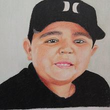 Mi Proyecto del curso:  Retrato realista con lápices de colores. Traditional illustration, Fine Arts, Pencil Drawing, Drawing, Portrait Drawing, Realistic Drawing, and Artistic Drawing project by Luis SAENZ - 07.09.2021