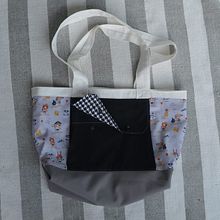 Mi Proyecto del curso: Costura básica con máquina de coser . Sewing project by Gabriella Makrai - 07.11.2021