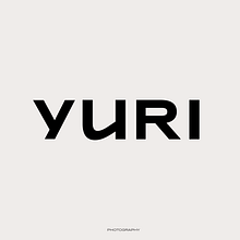 YURI Photographer. Un proyecto de Br e ing e Identidad de Debut - 12.07.2021