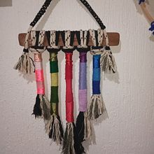 Mi Proyecto del curso: Macramé: técnicas de tejido envuelto. Projekt z dziedziny Craft,  Dekoracja wnętrz,  Tkactwo, Makrama i Farbowanie tkanin użytkownika Paola Cambranis Gamboa - 13.07.2021