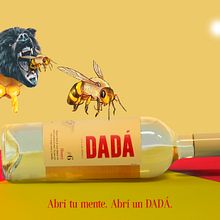 DADA #6 - HONEY. Un proyecto de Publicidad, Diseño gráfico e Ilustración tradicional de Francisco Trabuchi - 12.07.2021