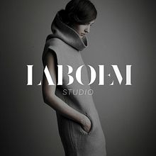 Laboem Studio. Un proyecto de Diseño de logotipos, Diseño gráfico y Dirección de arte de Mateo Parrilla - 15.07.2021