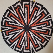 Mi Proyecto del curso: Tapestry circular: diseña patterns y complementos. Un proyecto de Diseño de complementos, Pattern Design, Tejido, DIY y Crochet de Fabiola - 15.07.2021