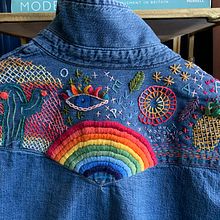 My project in Basic Embroidery Techniques: Stitches, Compositions, and Color Ranges course . % lexeat tarafından hazırlanan Aksesuar Tasarımı, Kostüm Tasarımı, Nakış, Ve Renk Teorisi projesi - 07.16.2021