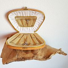 Keywords VI - Collárpiz. Un projet de Sculpture , et Collage de Sonia de Viana - 01.09.2019