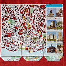 Orografías urbanas IV: Lisboa. Un projet de Architecture, Sculpture, Conception de produits, Collage , et Créativité de Sonia de Viana - 04.08.2018