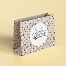 Give Me A Quiche - Logotype Design Final Project. Un projet de Branding et identité, Design graphique, Typographie, Création de logos , et Design typographique de Katerine Contreras - 14.07.2021