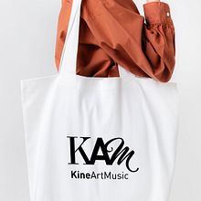 Logo design. Un progetto di Design, Illustrazione tradizionale, Design di loghi, Br, ing, Br, identit, Graphic design, Comunicazione, Design di accessori e Fashion design di Eva Boch - 20.07.2021