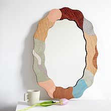 Mirror Frames. Een project van Houtbewerking, Interieurontwerp,  Interieur, Craft y  Ontwerp van Chelsea Vivash - 20.07.2021