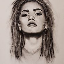 My project in Artistic Charcoal Portraiture: Creating Atmosphere course. Traditional illustration, Fine Arts, Drawing, Portrait Drawing, Realistic Drawing, and Artistic Drawing project by Bobby Venedam - 07.22.2021