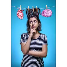 Colgada Ein Projekt aus dem Bereich Fotografie, Fotografisches Selbstporträt, Concept Art und Beleuchtung für Fotografie von Lucia Caloggero - 29.07.2021