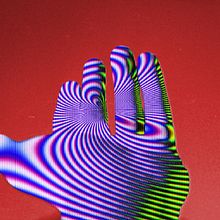 Catodic Hand. Photograph, Photo Retouching, Fine-Art Photograph, Film Photograph, Photomontage, and Creativit project by Solana Lanchares Vidart - 07.29.2021