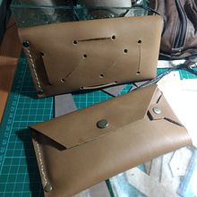 Mi Proyecto del curso: Diseño de accesorios en cuero sin costuras. Un proyecto de Diseño, Diseño de complementos, Artesanía y Costura de Luis F Monroy E. - 29.07.2021