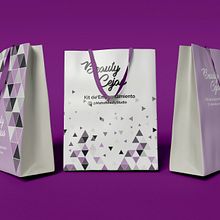 Material P.O.P.. Un proyecto de Diseño de complementos, Diseño de producto y Publicidad de Michelth Mendez - 29.07.2021