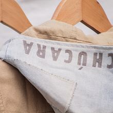 Producción sostenible - reutilización textil posconsumo . Design, Design accesoriu, Design vestimentar, Coasere, Upc și cling de Lucía Silva - 07.30.2021