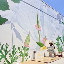 Native Poppy mural. Traditional illustration, Fine Arts, Painting, Street Art, and Decoration project by Celeste Byers - 07.07.2021