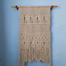 My project in Macramé: Basic and Complex Knots course. Accessor, Design, Interior Design, Decoration, Fiber Arts, and Macramé project by Claudia Aurednik - 08.07.2021