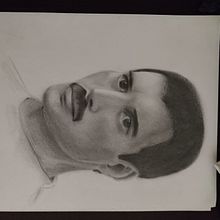 Mi Proyecto del curso: Introducción al dibujo de retrato. Een project van Traditionele illustratie,  Beeldende kunst, Tekening met potlood,  Tekening,  Portrettekening,  Artistieke tekening y Anatomisch tekenen van Estela Amores Salvador - 11.08.2021