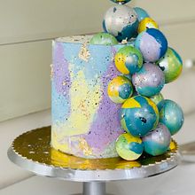 Mi Proyecto del curso: Cake design: técnicas decorativas modernas. Design, and DIY project by Liliana Isla - 08.08.2021