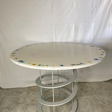 The hilma table. Arts, Crafts, Furniture Design, Making & Interior Design project by Eleonora Pastorelli - 08.12.2021