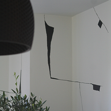 Kintsugi Office Wall Treatment. Design, DIY, Interior Design, Interior Decoration & Interior Photograph project by Dan Lovatt - 08.12.2021