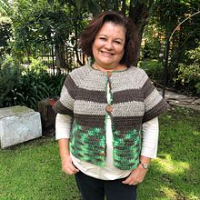 Mi Proyecto del curso:  Top-down: prendas a crochet de una sola pieza. Fashion Design, Fiber Arts, DIY, and Crochet project by Esperanza García Reyes - 08.10.2021