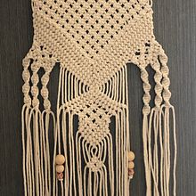 Meu projeto do curso: Técnicas de macramê circular. Een project van Craft,  Interieurdecoratie, Textiel y Macramé van pafml - 14.08.2021