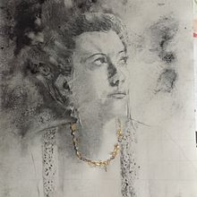 Final self portrait with own photo . % Rocío Mirón tarafından hazırlanan Geleneksel illüstras, on, Güzel sanatlar, Çizim, Portre Çizimi, Gerçekçi Çizim, Ve Sanatsal Çizim projesi - 08.16.2021