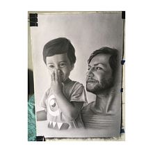 Retrato de Padre e Hijo. Un proyecto de Dibujo a lápiz, Dibujo de Retrato, Dibujo realista, Dibujo y Bellas Artes de Emil Barros Ch. - 14.08.2021