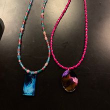 My project in Resin Jewelry Design course. Accessor, Design, Arts, Crafts, Jewelr, Design, and DIY project by Crystal Lutton - 08.20.2021
