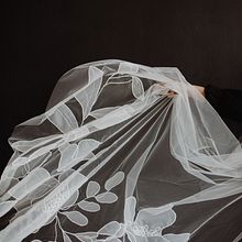 Collaborations with companies . Design, Advertising, Product Design, Social Media, Product Photograph, Portfolio Development, Instagram, and Botanical Illustration project by Alli Koch - 08.25.2021