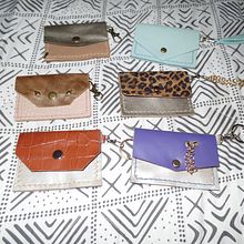 Tarjeteros de Cuero. Un proyecto de Artesanía de viorickamanzanotoro - 20.08.2021