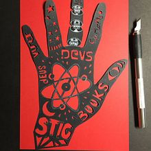 My project in Paper Cutting Techniques for Storytelling course. Traditional illustration, Arts, Crafts, Paper Craft, Stor, telling, DIY, and Narrative project by Stig Legrand - 08.27.2021