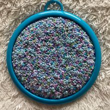 Confetti II. Embroider project by Coricrafts - 08.27.2021