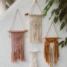 Kleine Wandbehänge  . Macramé proyek oleh Lara Pertschy - 08.30.2021