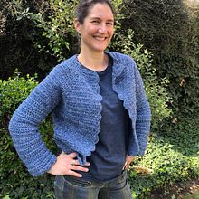 Mi Proyecto del curso:  Top-down: prendas a crochet de una sola pieza. Fashion Design, Fiber Arts, DIY, and Crochet project by Francisca Imboden Fernández - 08.29.2021