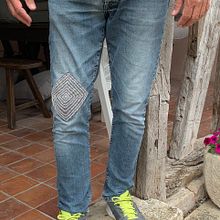 My project in Embroidery: Clothing Repair course. Een project van Borduurwerk, Naaiwerk, DIY, Upc y cling van Aldegonde Le Compte - 25.08.2021