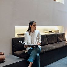 EMEBE | María Barreda. Un proyecto de Fotografía, Fotografía de producto y Fotografía digital de Patrice Capa - 01.09.2021