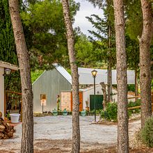 Ampliación de bodega familiar por meeecarquitectos_Mi Proyecto del curso: Inmersión en la fotografía de arquitectura_. Projekt z dziedziny Fotografia,  Architektura, Architektura wnętrz, Fotografia architektur i Fotografia wnętrz użytkownika Arturo Martínez de Maya - 05.09.2021