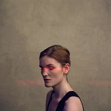 Studio Portraits. Un progetto di Fotografia di Phil Sharp - 07.09.2021