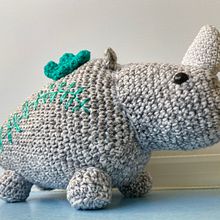 Mon projet du cours : Création et réalisation d’amigurumis. Arts, Crafts, To, Design, Fiber Arts, DIY, Crochet, and Amigurumi project by 30du12 - 09.08.2021