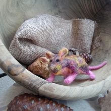 Doña Rata. Un proyecto de Artesanía, Diseño de juguetes y Tejido de Conxita Bernal Farrés - 09.09.2021