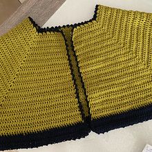 Il mio progetto del corso: Top-down: capi interi all'uncinetto. Un progetto di Fashion design, Fiber Art, DIY e Uncinetto di derossiweb - 10.09.2021