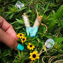 Mi Proyecto del curso: Diseño de joyería en resina. Un projet de Création d'accessoires, Artisanat, Design de bijoux , et DIY de Gamma Resina - 13.09.2021