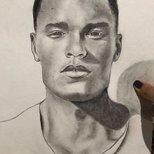 Mi Proyecto del curso: Introducción al dibujo de retrato. Un projet de Illustration traditionnelle, Beaux Arts, Dessin au cra, on, Dessin, Dessin de portrait, Dessin artistique , et Dessin anatomique de melissa_5mora - 14.09.2021